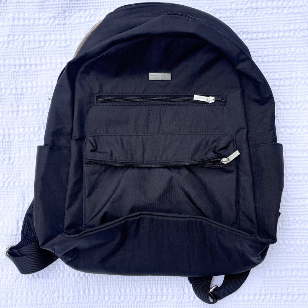 Baggallini Urban Laptop Backpack in Black